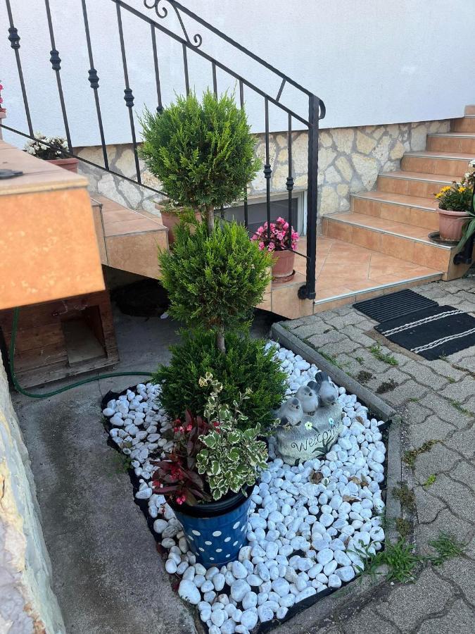 Rege Apartman 2 Alsóörs Екстериор снимка
